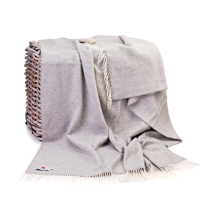 Pale Grey Cashmere and Merino Throw 1488