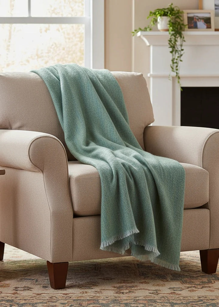 Turquoise Mohair Throw LM521