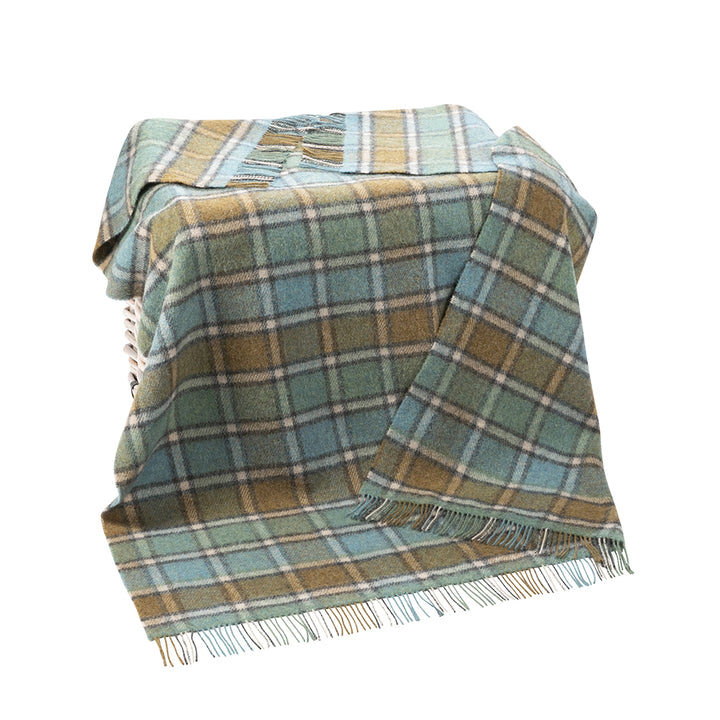 Large Green, Blue and Beige Plaid Picnic Blanket LW120