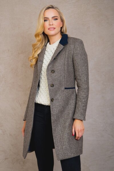 Isabella - Tan Tweed Coat