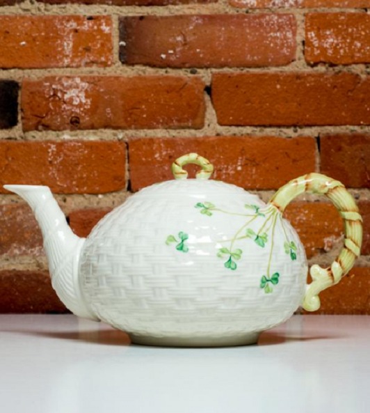 Belleek Shamrock Teapot 